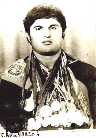 ЧЕЧНЯ. 1981 г. 44 мировых рекорда Адама Сайдулаева