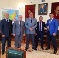Министр Джамбулат Умаров встретился с губернатором Орловской области Владимиром Потомским