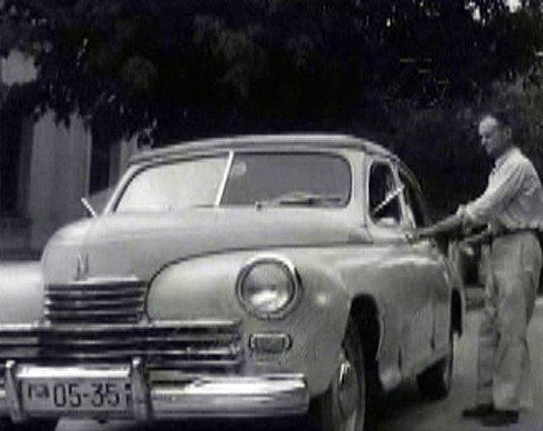 ЧЕЧНЯ. 1952 г. Грозный  и личное авто.