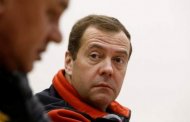 "Грустный Медведев": в России обсуждают вид премьер-министра после митингов