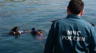 В России перевернулась лодка с подростками: подробности ЧП