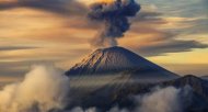 В России произошло два извержения вулканов