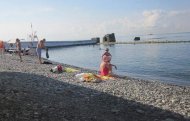 Россия: на пляже известного курорта образовался гейзер из нечистот