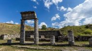 Российские археологи обнаружили древнейший храм в центре Керчи