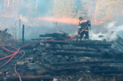 Россиянин случайно сжег три жилых и 10 заброшенных домов