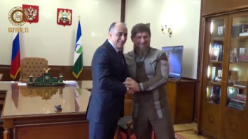 Глава Чечни поздравил народ КБР с Днем государственности