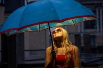 Учёные разработали зонтик, под которым всегда лето Учёные разработали зонтик, под которым всегда лето