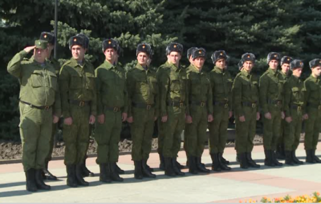 Более 50 призывников из СОА торжественно проводили на службу в армию