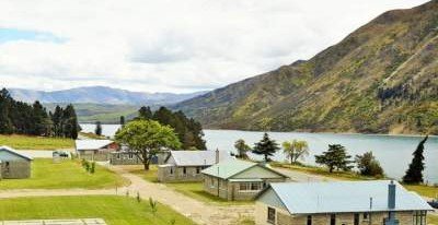 В Новой Зеландии выставили на продажу село