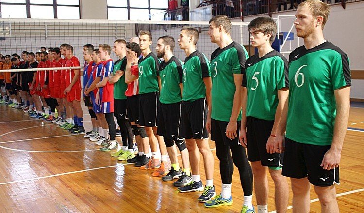 СТАВРОПОЛЬЕ. Кисловодские волейболисты вышли в финал II Открытого турнира памяти Омари Бутаева