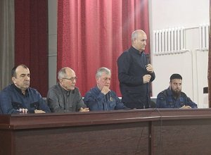 В Грозненском районе создадут рабочие группы по сбору платежей за ЖКУ