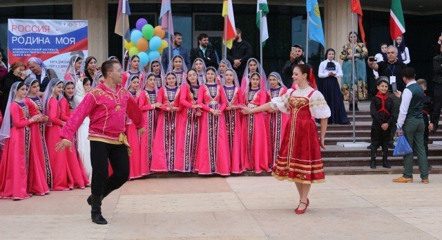 В Грозном прошел Межрегиональный фестиваль народного творчества народов СКФО и ЮФО