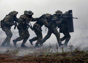 В ходе спецоперации в Хасавюртовском районе ранен полицейский