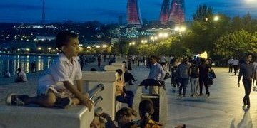 АЗЕРБАЙДЖАН. Большая часть туристов в Азербайджане оказались россиянами