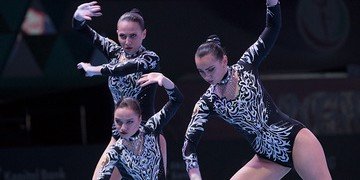 АЗЕРБАЙДЖАН. Российская женская тройка выиграла золото Кубка мира по акробатике в Баку