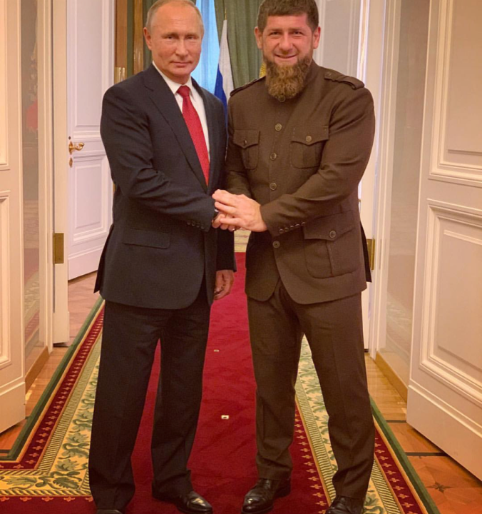 ЧЕЧНЯ. Р. Кадыров: Мы можем показать врагам нашей страны из чего состоит настоящий стержень истинных патриотов России