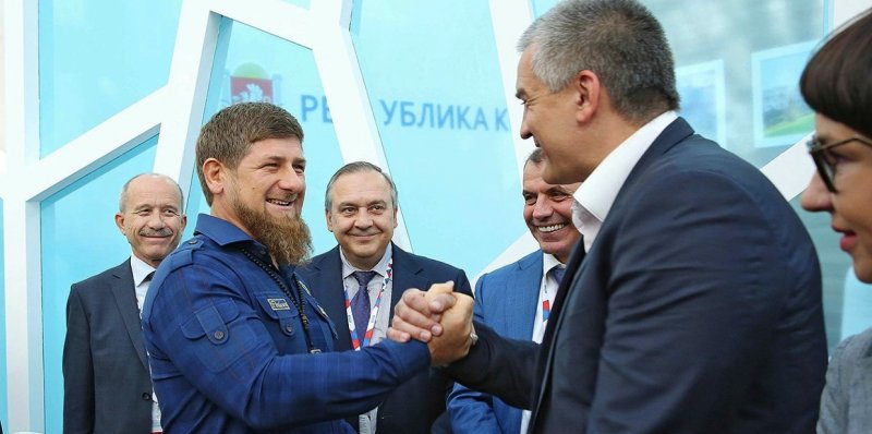 ЧЕЧНЯ. Рамзан Кадыров поздравил с днём рождения Сергея Аксёнова
