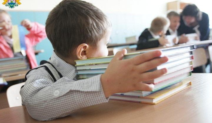 ДАГЕСТАН. Дагестану выделят свыше 600 млн рублей на закупку бесплатных школьных учебников