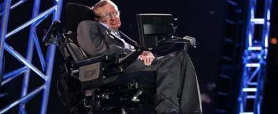 Инвалидное кресло Стивена Хокинга пустили с молотка