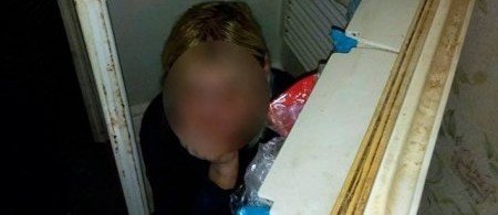 КРЫМ. Крымчанка спряталась от судебных приставов в… холодильнике