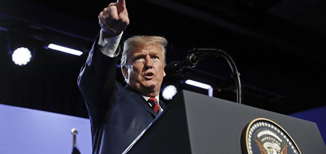 Трамп объяснил, почему экс-адвокат Коэн дал ложные показания