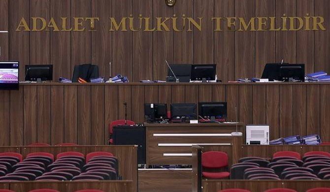 В Турции шесть человек осудили за организацию теракта в аэропорту