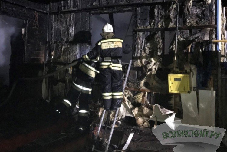 ВОЛГОГРАД. В Волгограде в пожаре погибли двое младенцев