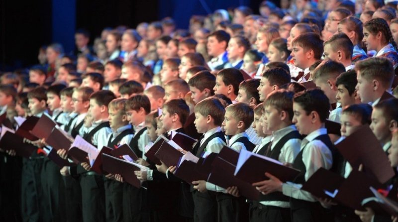 АСТРАХАНЬ. Юные вокалисты из Астраханской области принимают участие в концерте Детского хора России