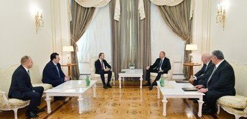 АЗЕРБАЙДЖАН. Президент Азербайджана провел встречу с главой FIDE