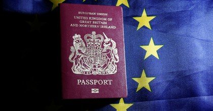 Британцам придется заплатить за путешествия по Европе