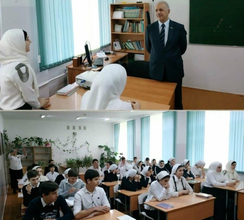 ЧЕЧНЯ. Депутаты Парламента ЧР провели ряд встреч с молодежью в районах республики
