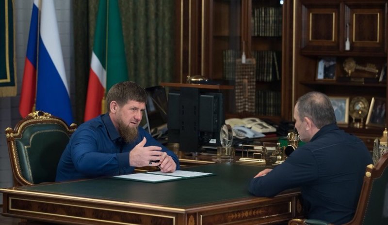 ЧЕЧНЯ. Р. Кадыров обсудил с М. Ханариковым вопросы развития спорта в ЧР