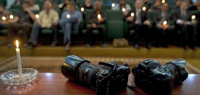 ЧЕЧНЯ. Россия вспоминает погибших журналистов