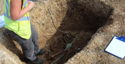 Обнаружены загадочные древние могилы