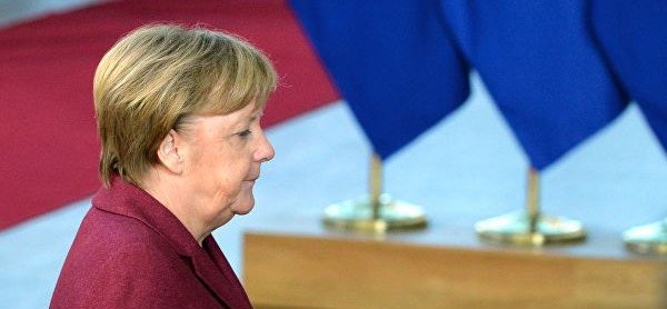 Атака хакеров затронула данные Меркель и министров, сообщили СМИ