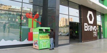 АЗЕРБАЙДЖАН. IDEA создало в Баку пункты по сбору ненужной одежды и обуви