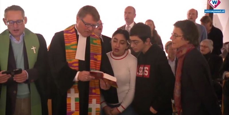 Церковь Гааги прекратила круглосуточное богослужение против депортации армянской семьи: правительство Нидерландов пересмотрит свое решение