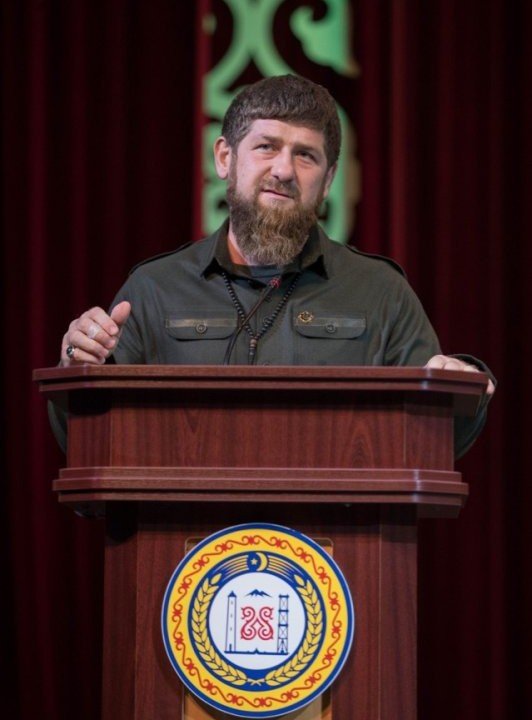 ЧЕЧНЯ. Глава Чечни поздравил крымчан с Днём республики
