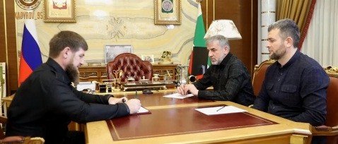 ЧЕЧНЯ. Р. Кадыров: Министры Правительства ЧР и главы районов будут еженедельно отвечать на волнующие население вопросы