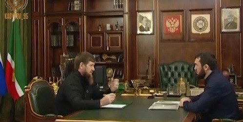 ЧЕЧНЯ. Р. Кадыров выслушал доклад об итогах поездки чеченской делегации в Дагестан