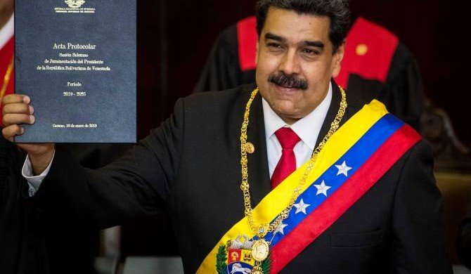 Мадуро вступил в должность президента Венесуэлы через семь месяцев после выборов