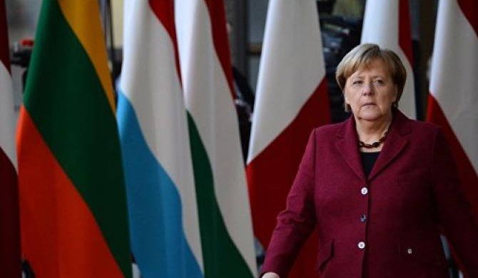 Меркель не ответила на требование Греции военных репараций