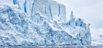 Подо льдами Антарктиды ученые обнаружили жизнь