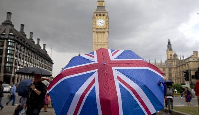 Правительство Британии оперативно представит план Б по Brexit при поражении в парламенте