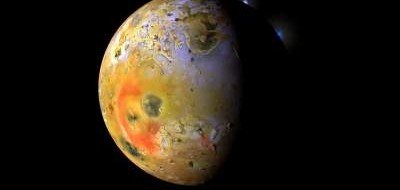 В Сети показали извержение вулкана на спутнике Юпитера