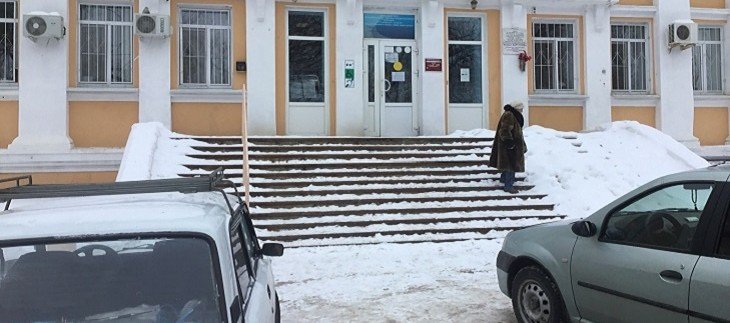 ВОЛГОГРАД. Гололед на улицах Волгограда изувечил десятки горожан