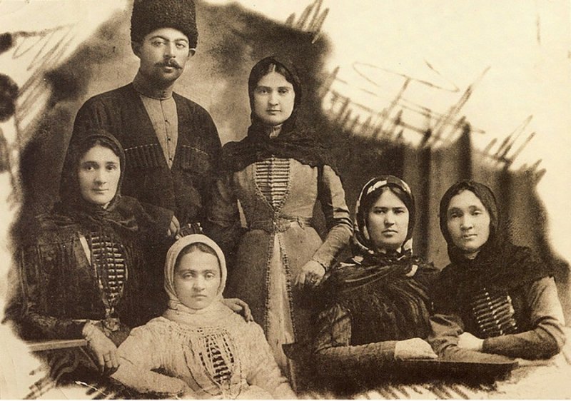 Чеченская семья, ислам и адаты тесно связаны