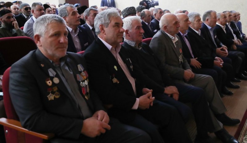 ИНГУШЕТИЯ. Глава Ингушетии поздравил ветеранов Афганистана с годовщиной вывода войск на праздничном концерте в Назрани