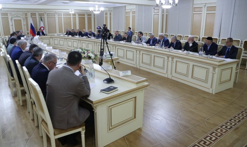 ИНГУШЕТИЯ. Глава Ингушетии провел заседание комиссии по противодействию коррупции