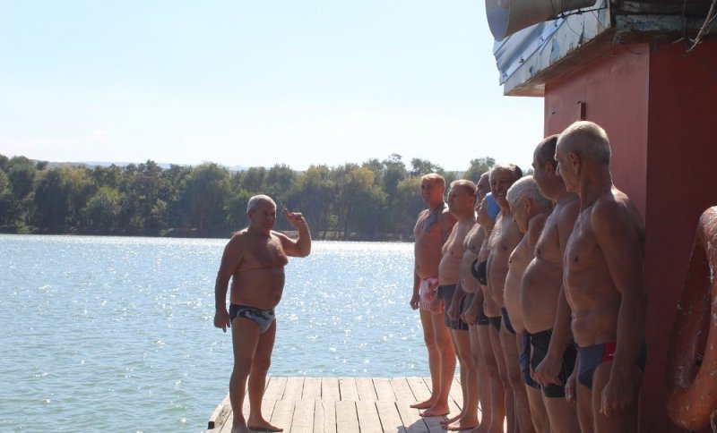 СТАВРОПОЛЬЕ. Ессентукские «моржи» посвятят Дню защитника Отечества тематический заплыв.